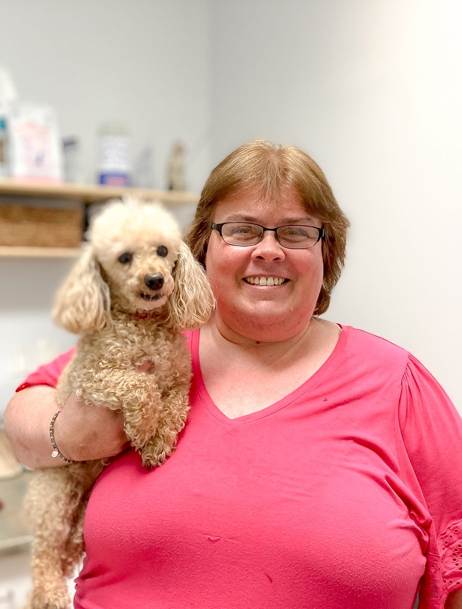 Kathy Belleville Animal Clinic Loyalist Veterinary Hospital
